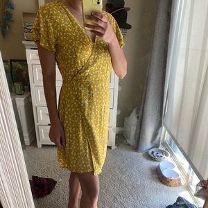 Yellow dress